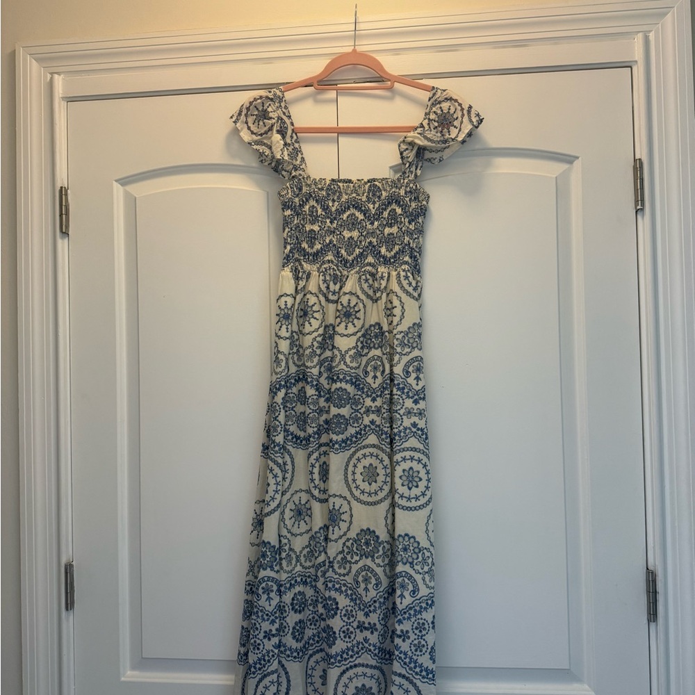 Elegant Blue and White Patterned Dress